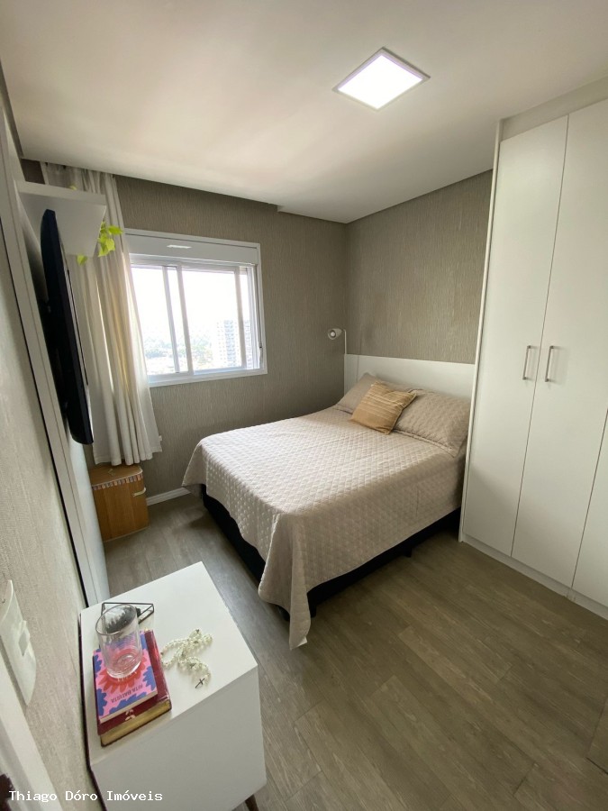Apartamento à venda com 2 quartos, 67m² - Foto 16