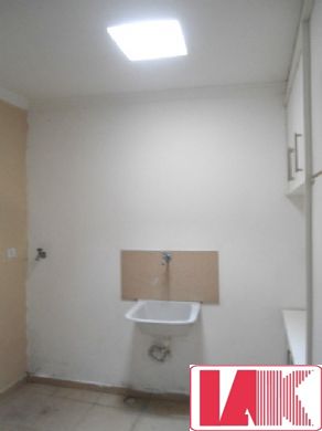 Casa à venda e aluguel com 3 quartos, 214m² - Foto 20