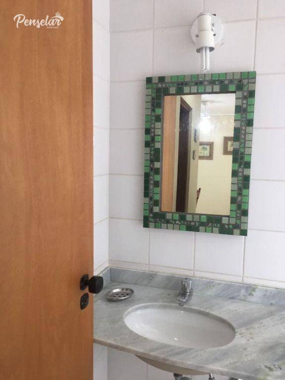 Apartamento à venda com 2 quartos, 75m² - Foto 17