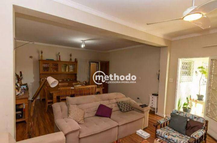 Casa à venda com 4 quartos, 220m² - Foto 3