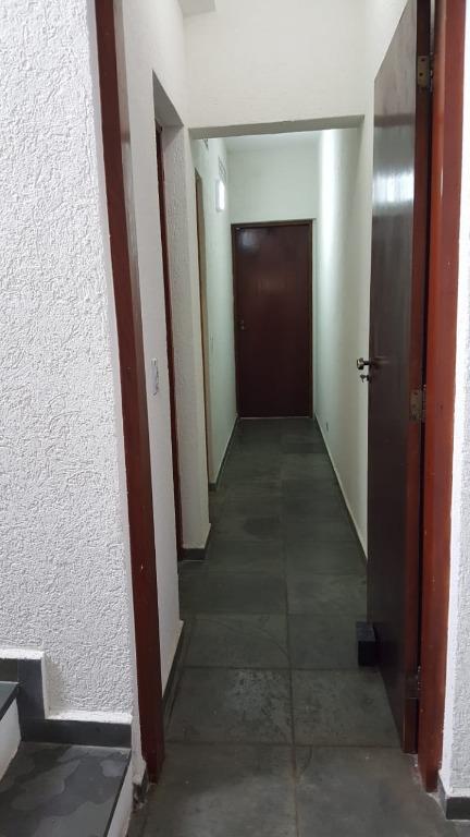 Casa à venda com 3 quartos, 300m² - Foto 18