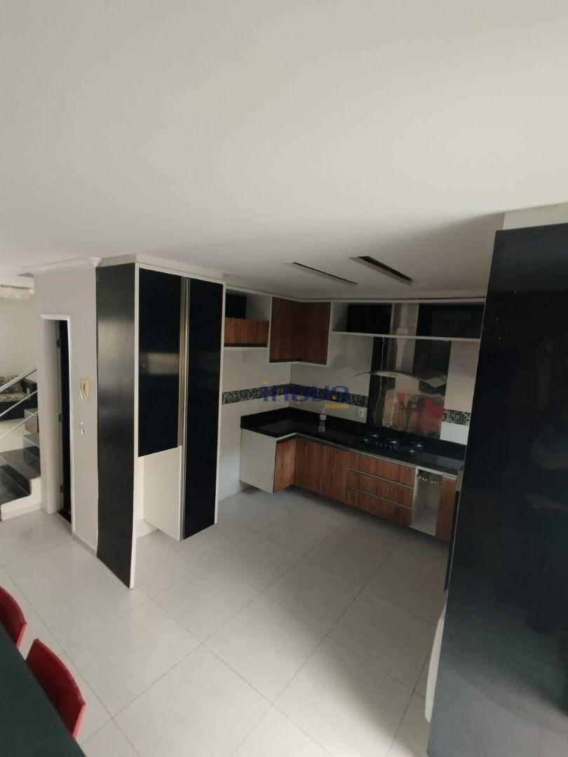 Casa, 3 quartos, 156 m² - Foto 4