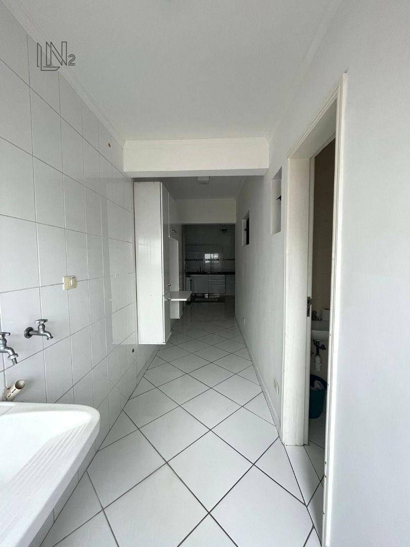 Apartamento à venda com 3 quartos, 131m² - Foto 21