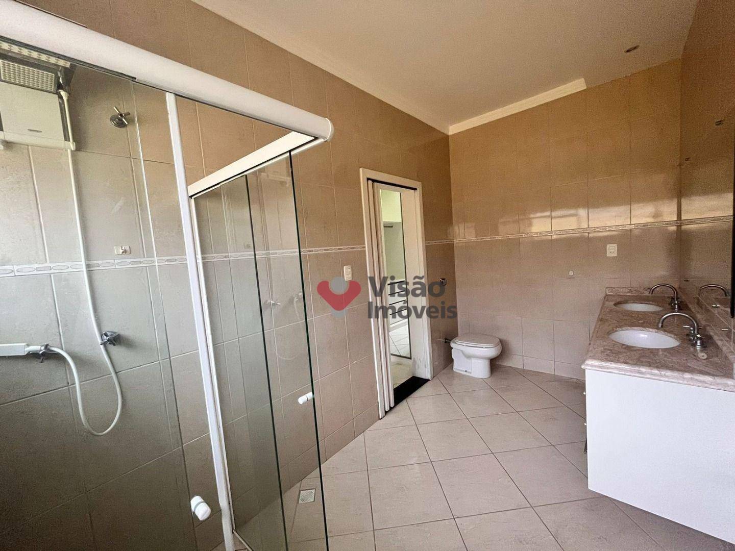 Casa à venda com 3 quartos, 220m² - Foto 18