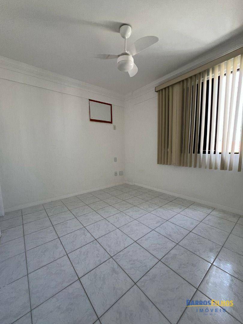 Apartamento para alugar com 3 quartos, 70m² - Foto 19