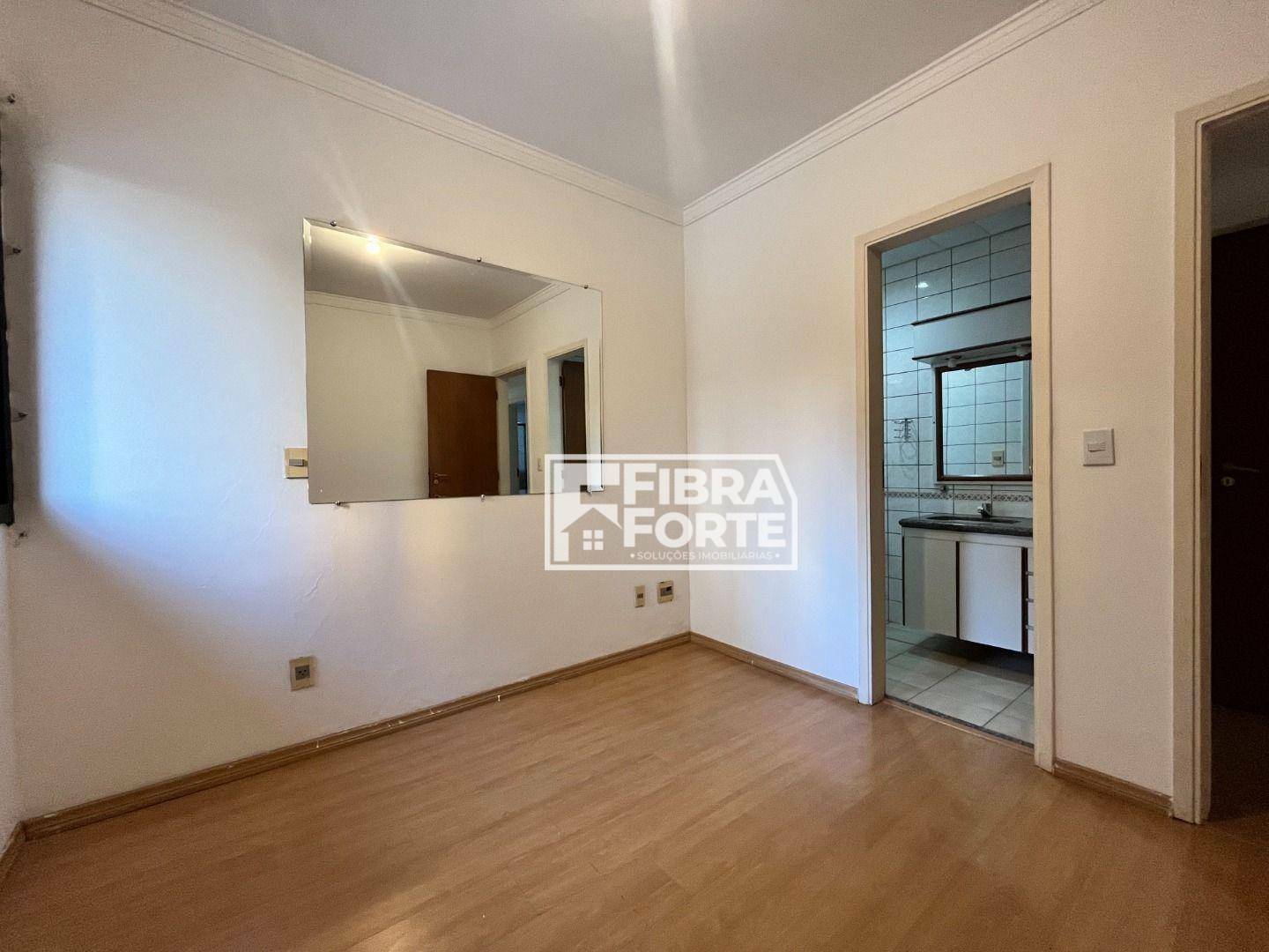 Apartamento para alugar com 3 quartos, 90m² - Foto 13