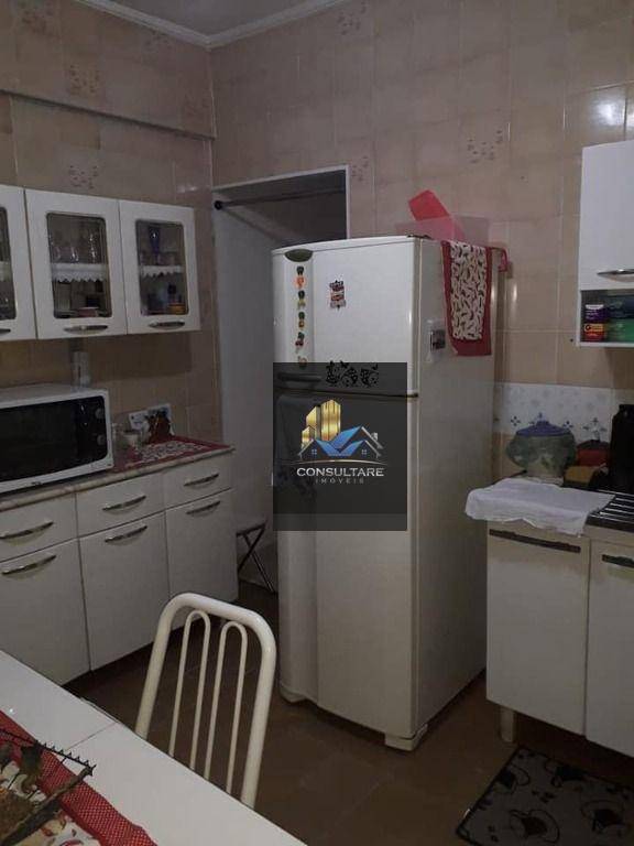 Apartamento à venda com 2 quartos, 85m² - Foto 11