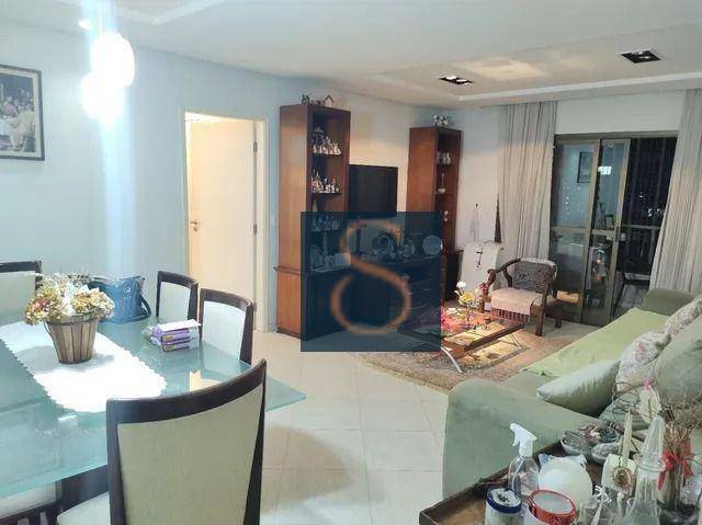 Apartamento à venda com 3 quartos, 114m² - Foto 1