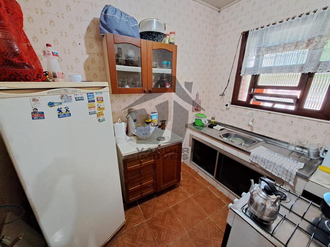 Casa à venda com 3 quartos, 300m² - Foto 10