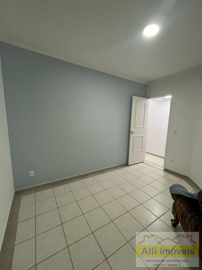 Apartamento para alugar com 3 quartos, 85m² - Foto 17