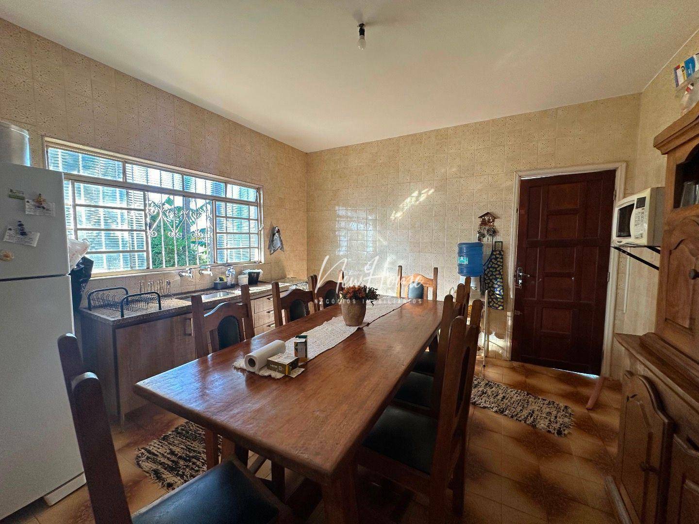 Chácara à venda com 6 quartos, 596m² - Foto 3