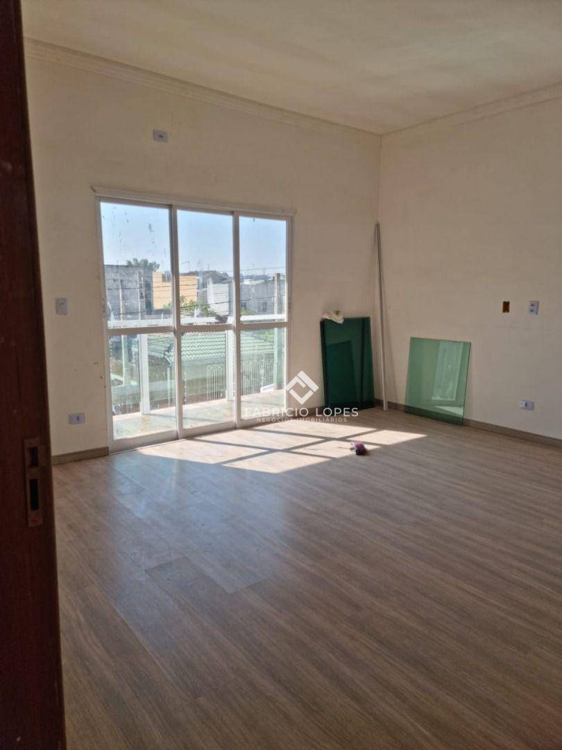 Casa à venda com 3 quartos, 240m² - Foto 10