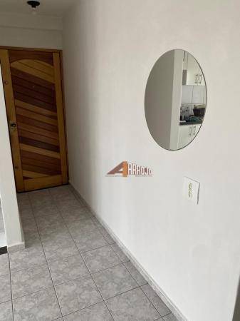 Apartamento à venda com 3 quartos, 55m² - Foto 8