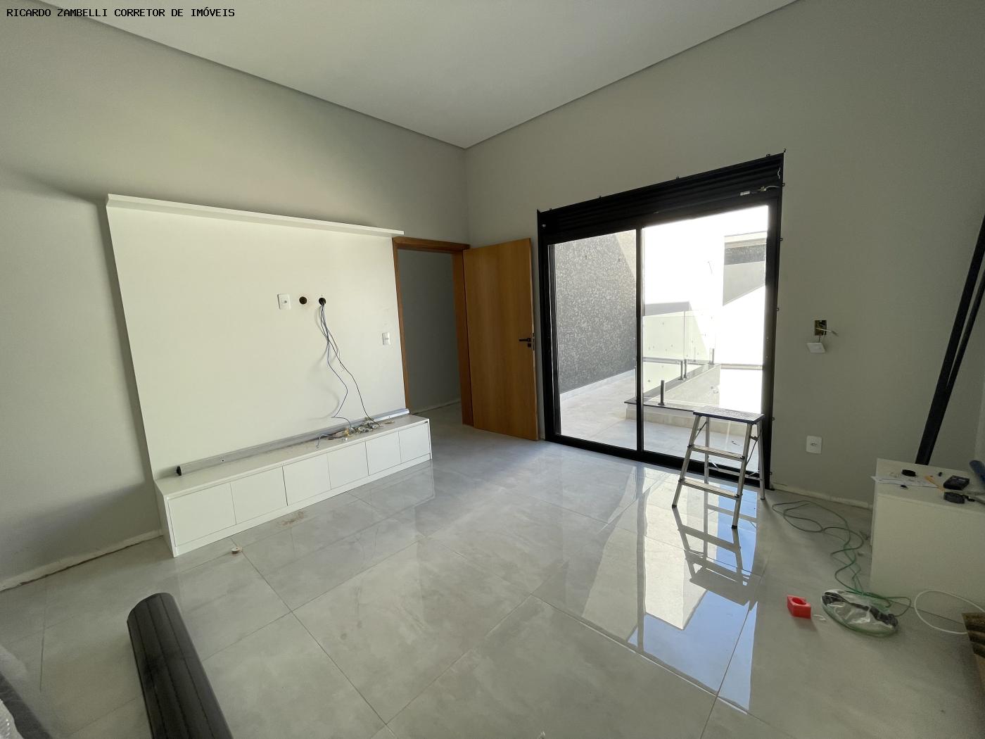 Sobrado à venda com 3 quartos, 700m² - Foto 19