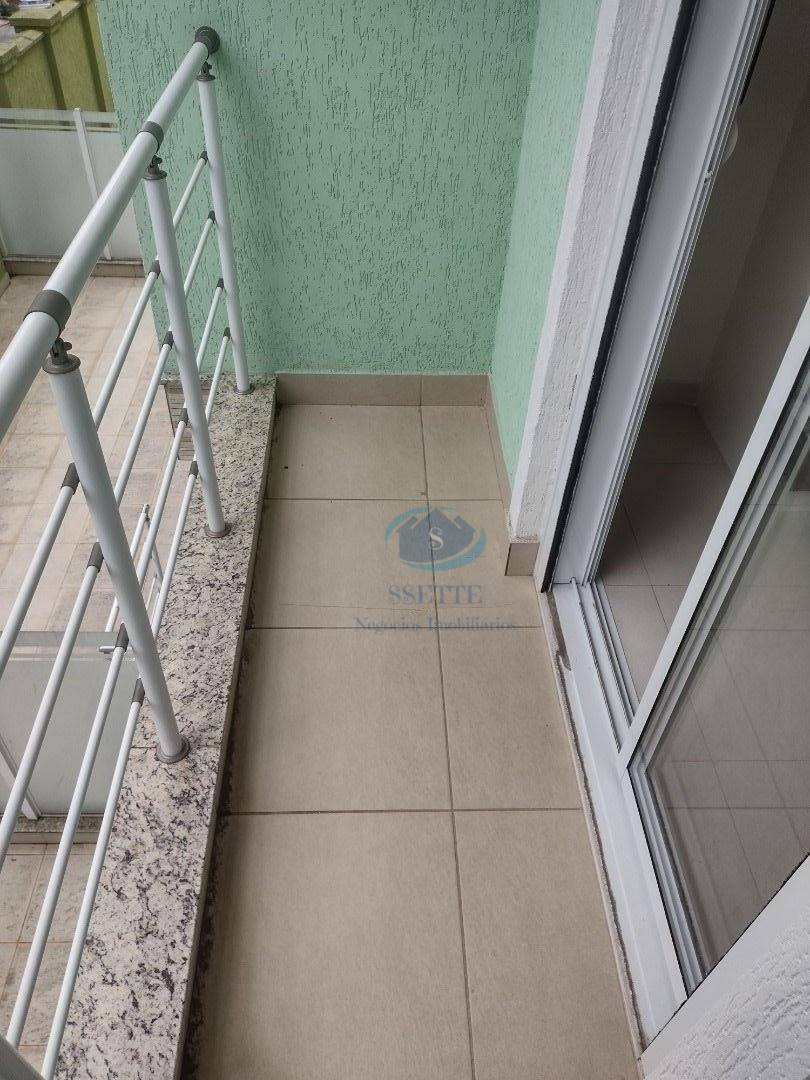 Sobrado à venda com 3 quartos, 240m² - Foto 25