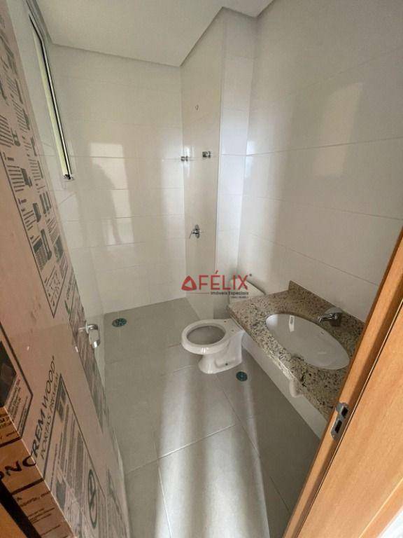 Apartamento à venda com 3 quartos, 155m² - Foto 24