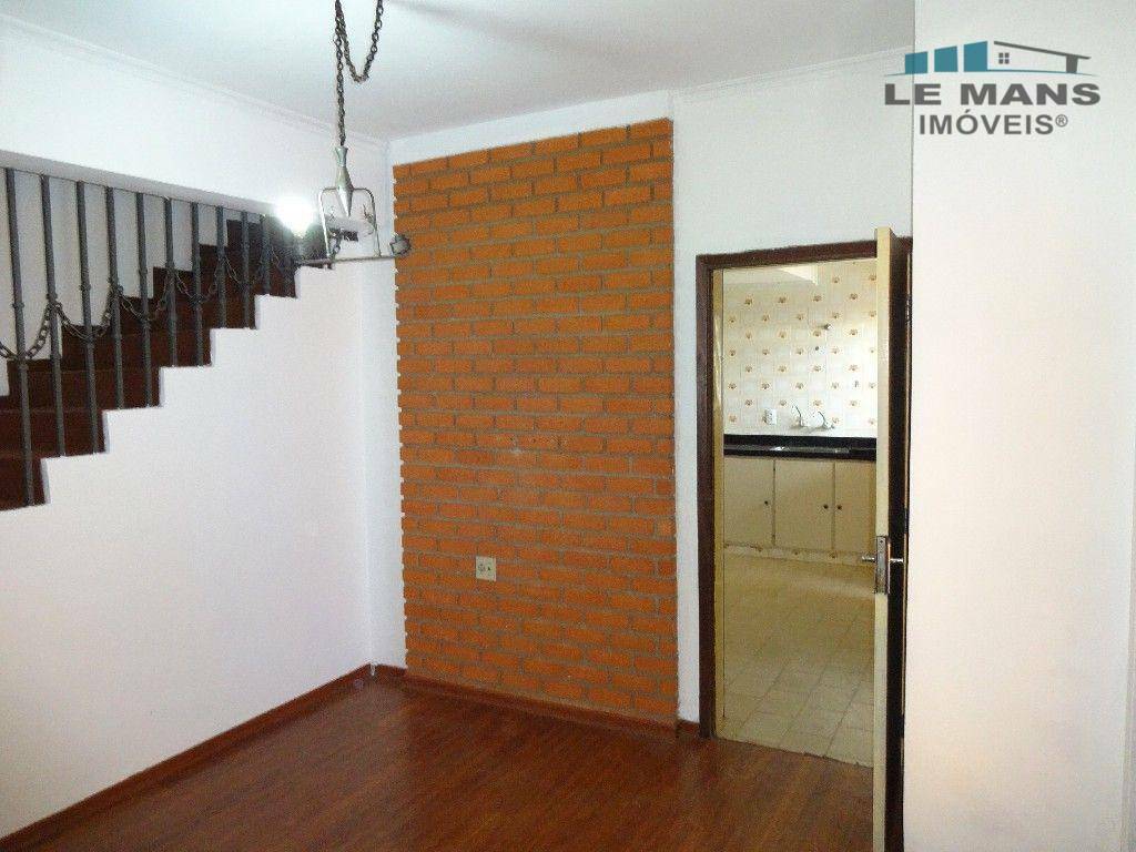 Casa à venda com 2 quartos, 122m² - Foto 6