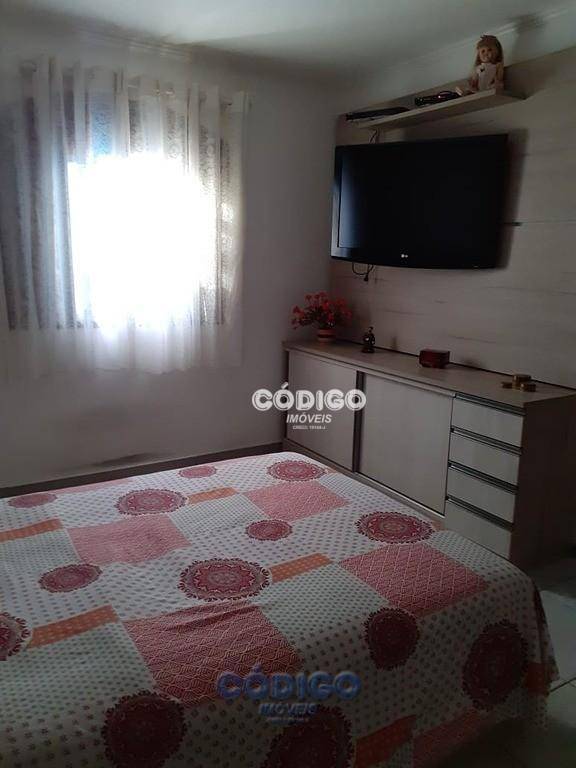 Casa à venda com 3 quartos, 300m² - Foto 12