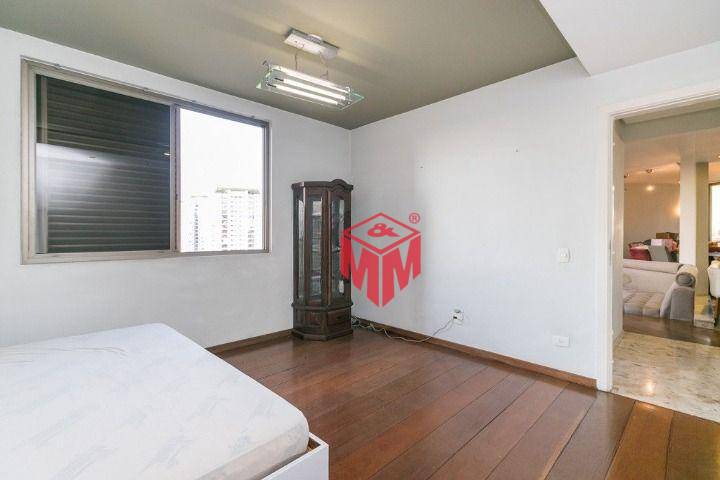 Apartamento à venda com 3 quartos, 244m² - Foto 28