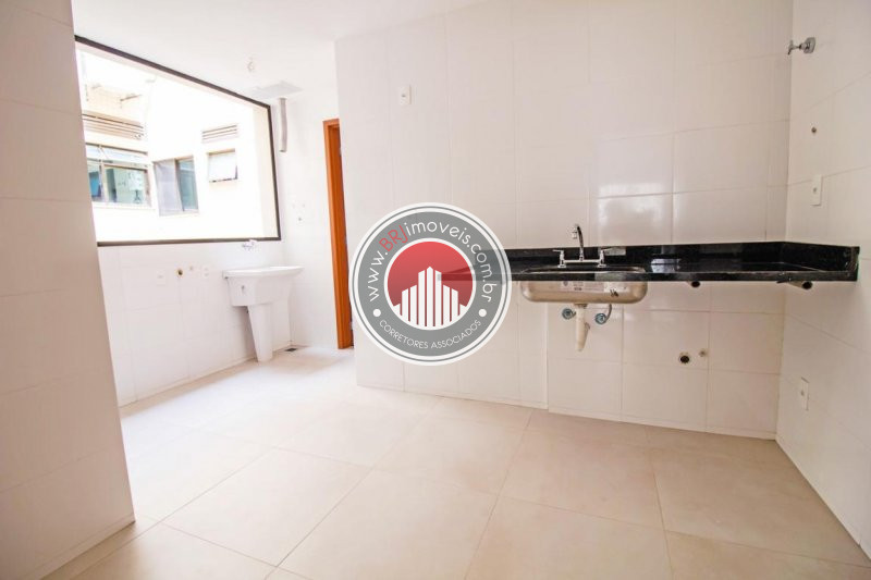 Apartamento à venda com 2 quartos, 70m² - Foto 18