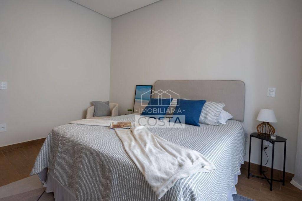 Casa de Condomínio à venda com 4 quartos, 354m² - Foto 31