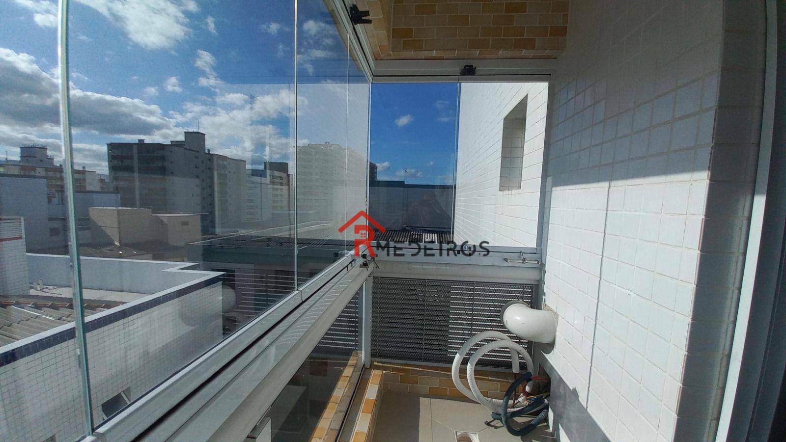 Apartamento à venda com 3 quartos, 94m² - Foto 14