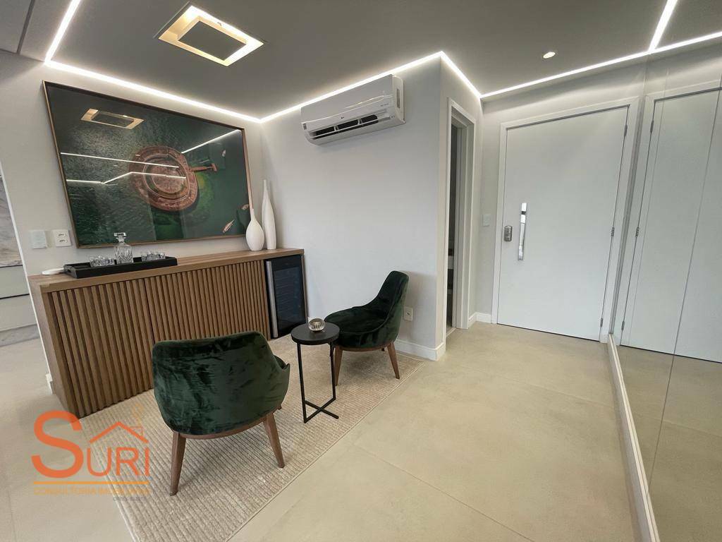 Apartamento à venda com 3 quartos, 125m² - Foto 18