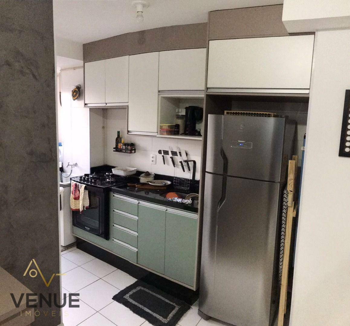 Apartamento à venda com 2 quartos, 41m² - Foto 4