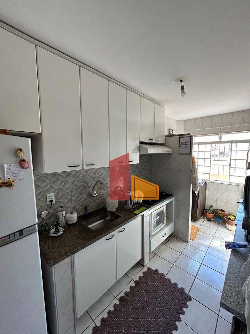 Apartamento à venda com 3 quartos, 103m² - Foto 7