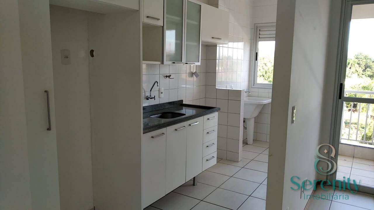 Apartamento à venda com 3 quartos, 69m² - Foto 2