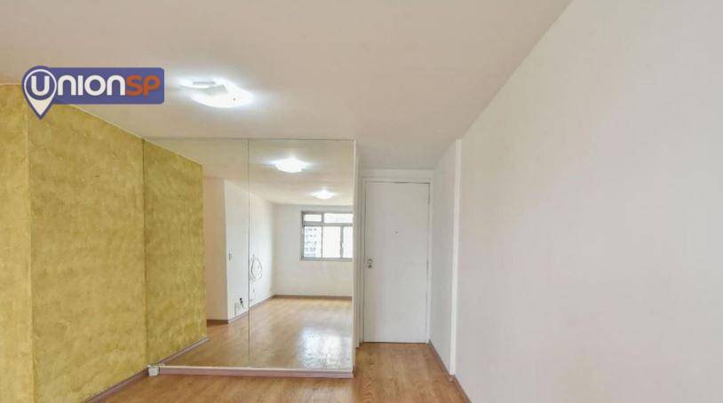 Apartamento à venda com 2 quartos, 80m² - Foto 4