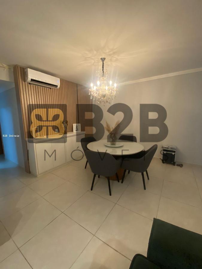 Apartamento à venda com 3 quartos, 94m² - Foto 2