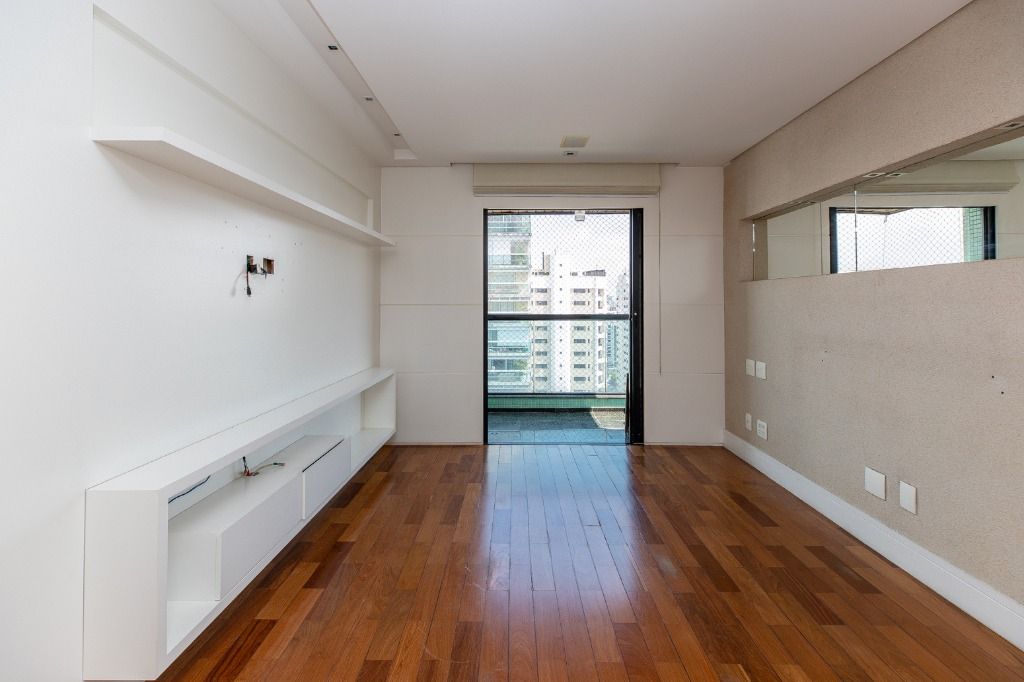 Apartamento à venda com 4 quartos, 255m² - Foto 44