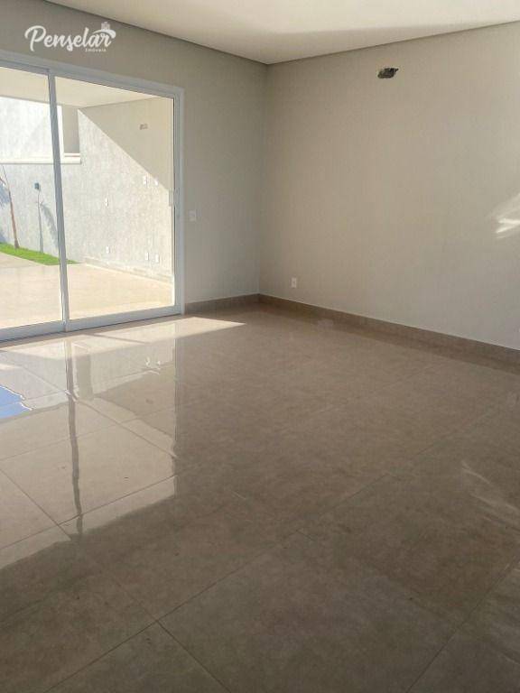 Sobrado à venda com 3 quartos, 284m² - Foto 14