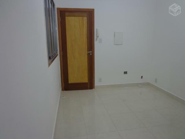 Apartamento à venda com 2 quartos, 65m² - Foto 15