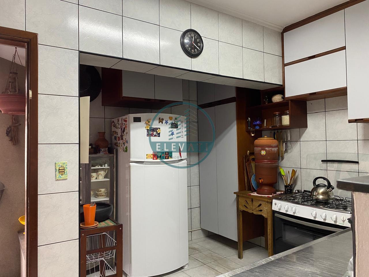 Sobrado à venda com 4 quartos, 181m² - Foto 6