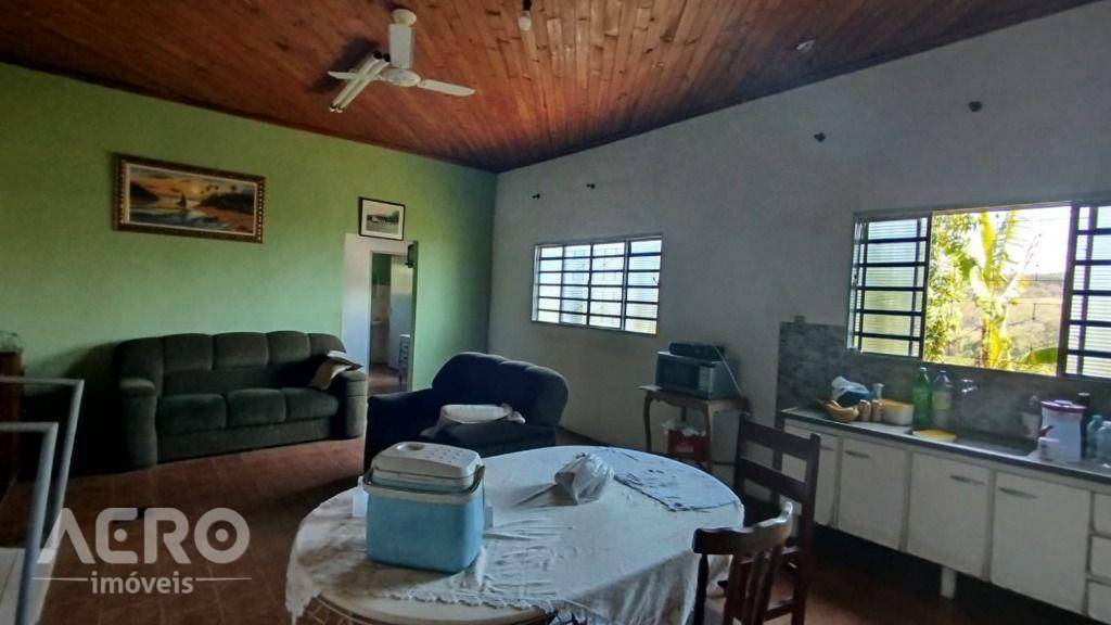 Chácara à venda e aluguel com 5 quartos, 400m² - Foto 16