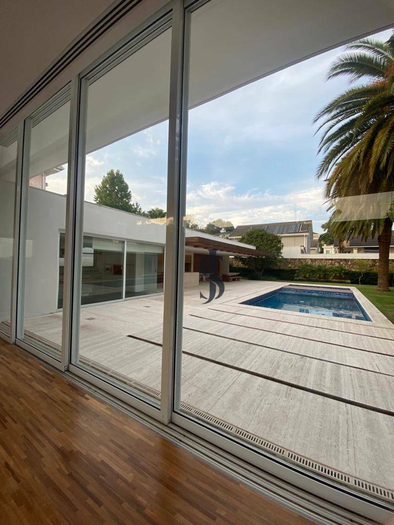 Casa à venda com 4 quartos, 1200m² - Foto 31