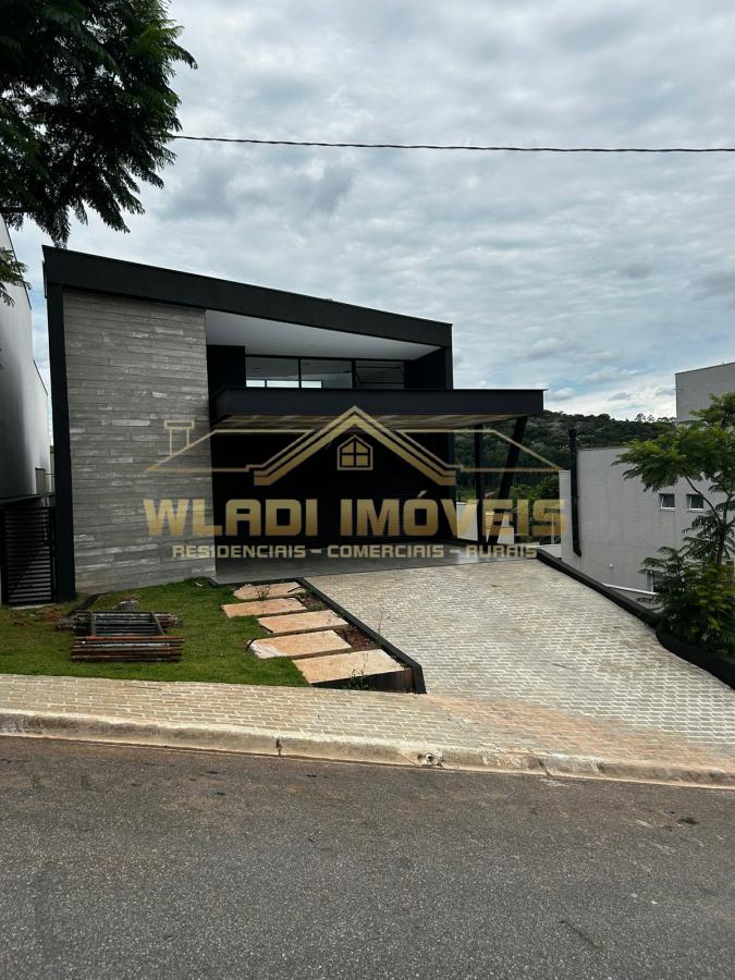 Casa de Condomínio à venda com 3 quartos, 300m² - Foto 4