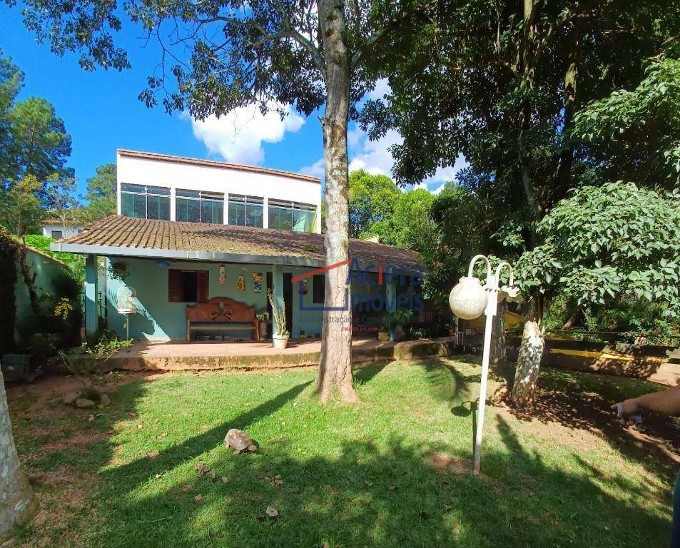 Casa de Condomínio à venda com 3 quartos, 500m² - Foto 4