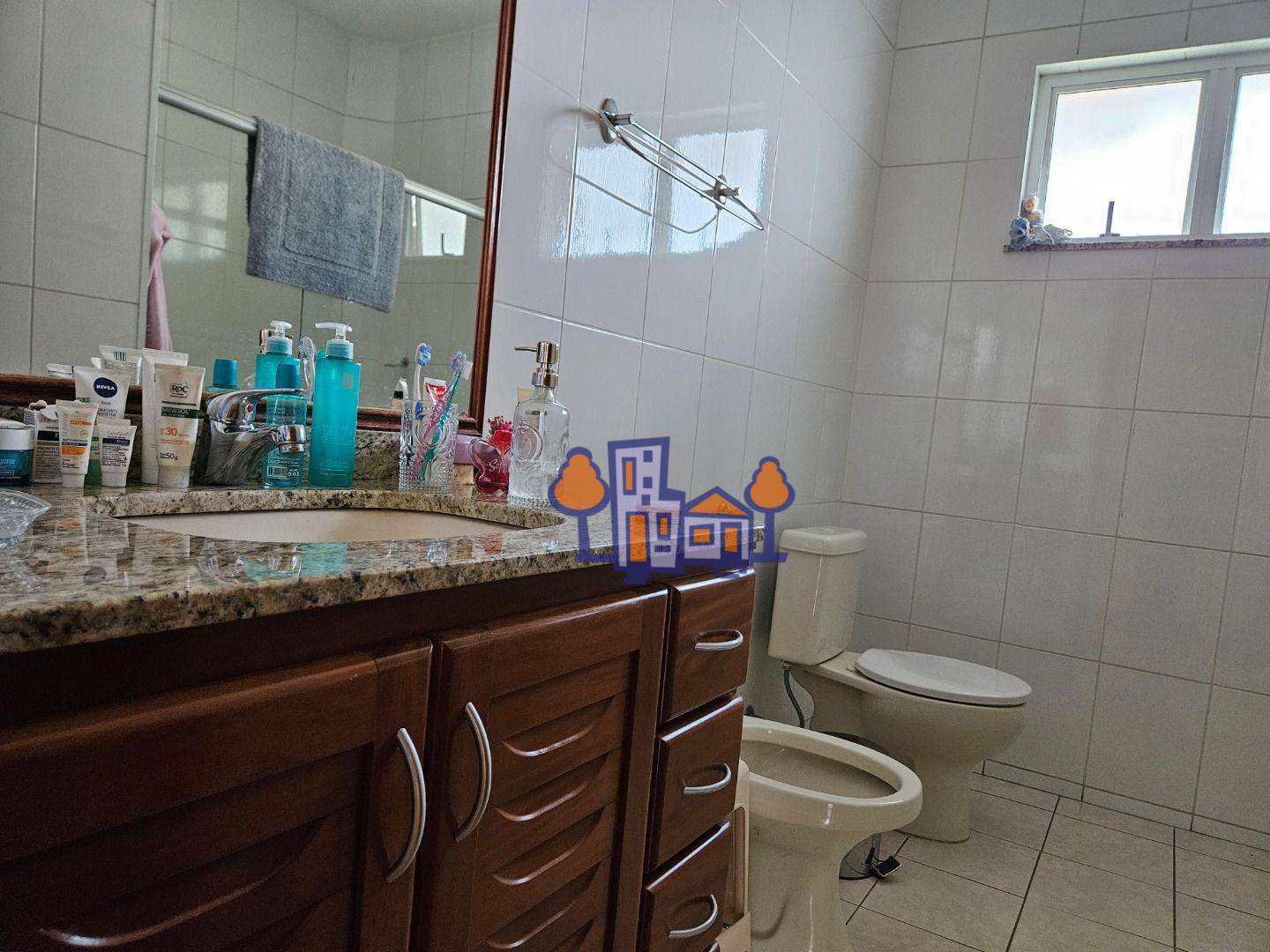 Casa à venda com 5 quartos, 326m² - Foto 39