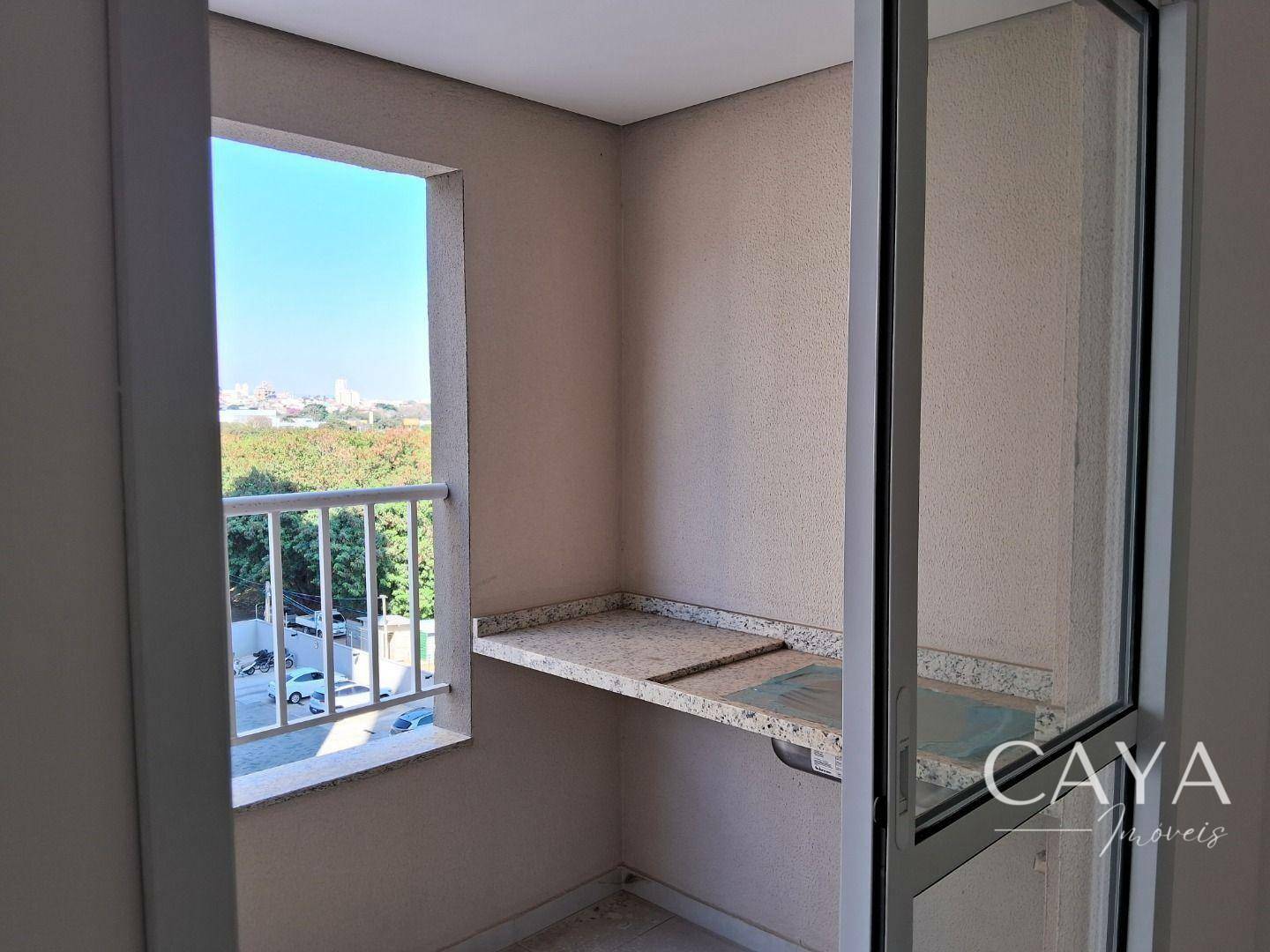 Apartamento à venda com 2 quartos, 61m² - Foto 3