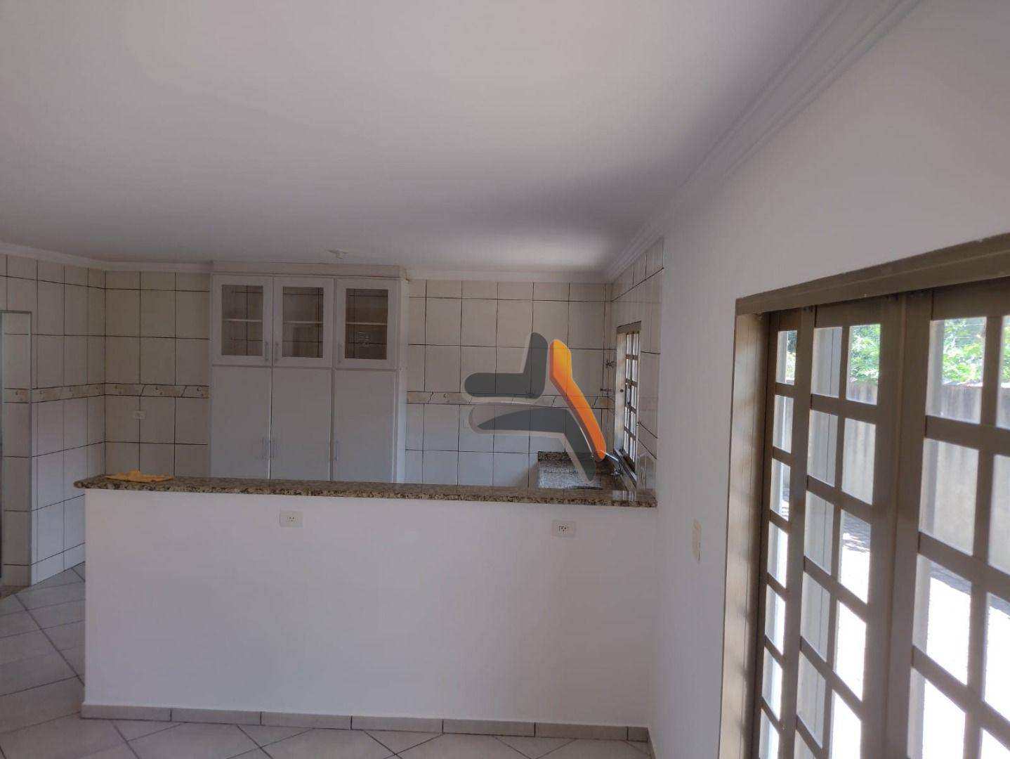 Casa de Condomínio à venda com 4 quartos, 200m² - Foto 11