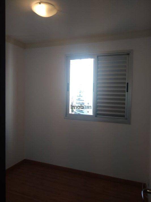 Apartamento à venda com 3 quartos, 75m² - Foto 19