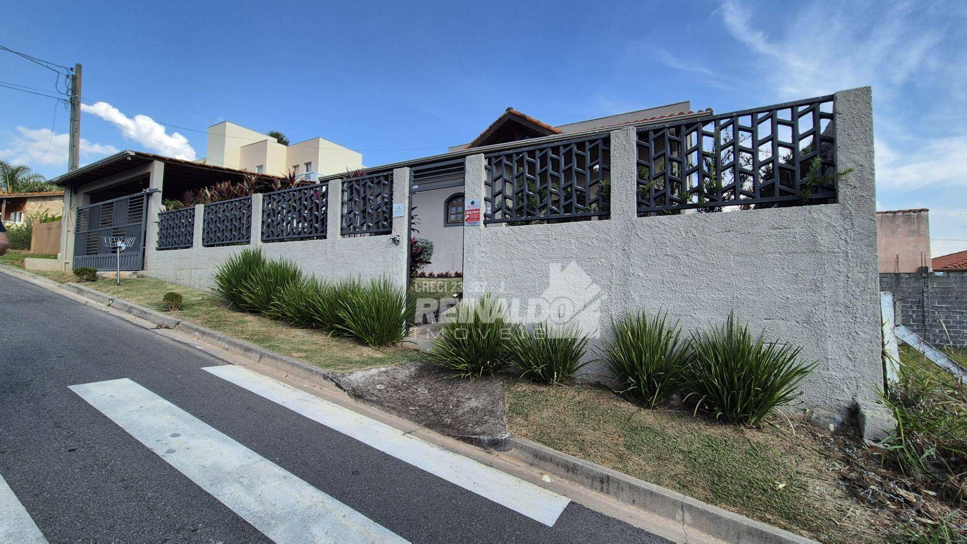 Casa de Condomínio para alugar com 4 quartos, 239m² - Foto 44