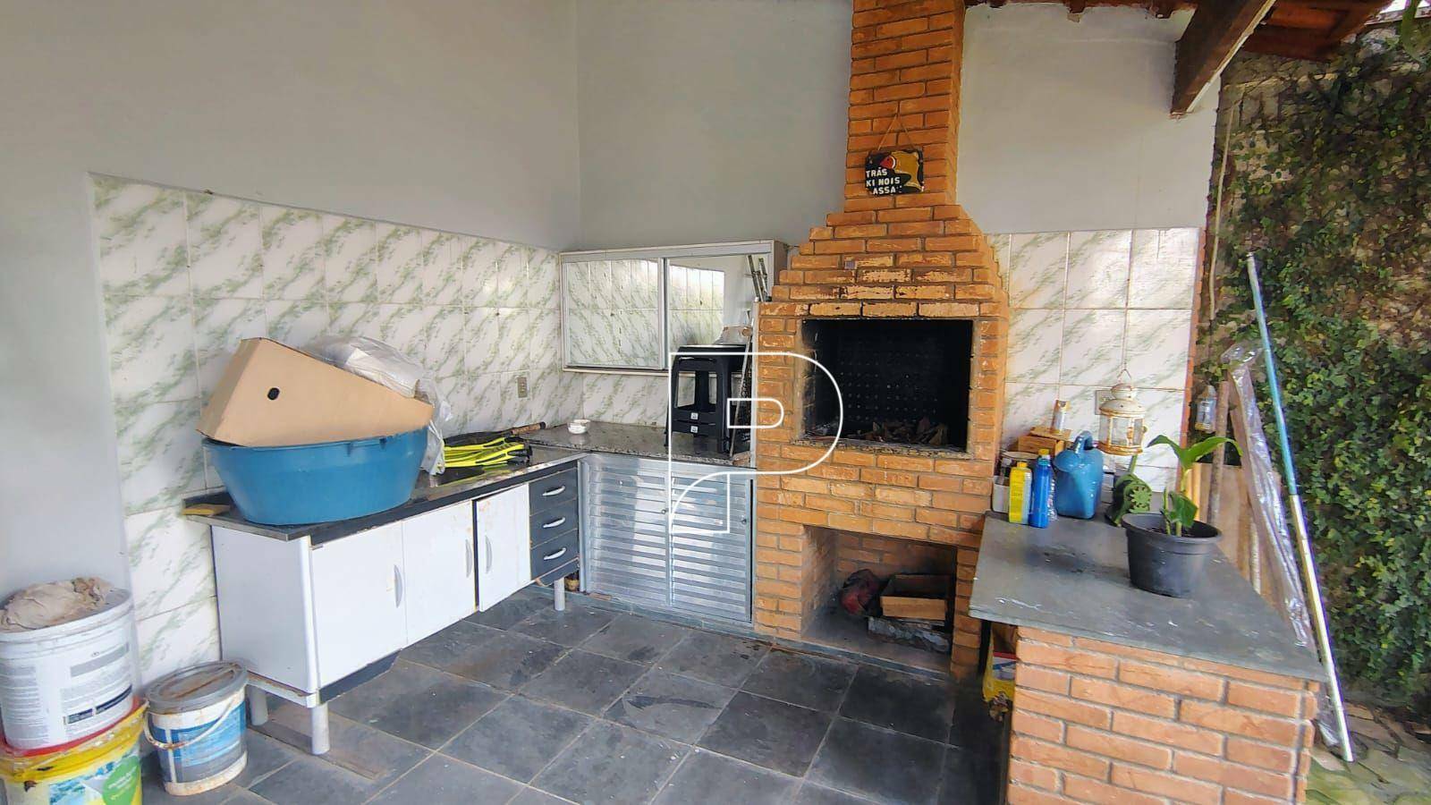 Casa de Condomínio à venda e aluguel com 3 quartos, 240m² - Foto 17