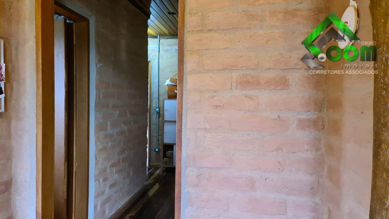 Casa à venda com 3 quartos, 250m² - Foto 28