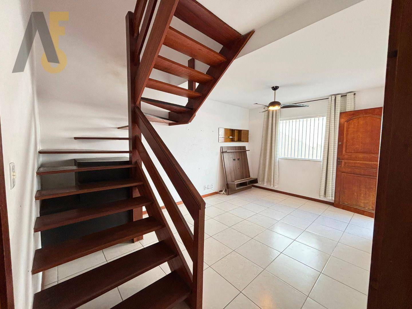 Casa à venda com 3 quartos, 91m² - Foto 9