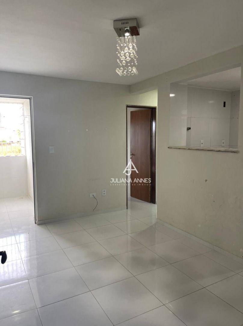 Apartamento à venda com 2 quartos, 60m² - Foto 4