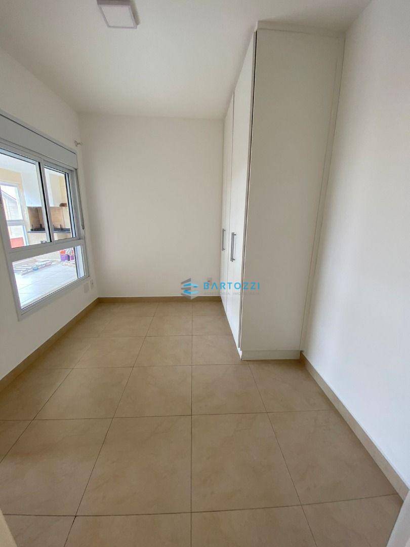 Apartamento para alugar com 3 quartos, 124m² - Foto 25